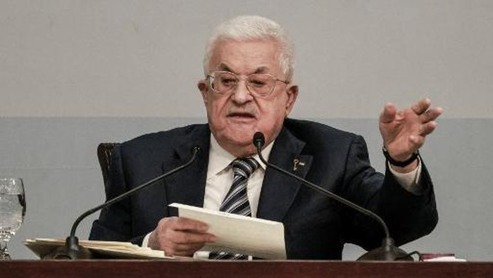 Putra Presiden Palestina Yasser Abbas Masuk Komite Pusat Fatah pada Kongres Pertama dalam Beberapa Tahun