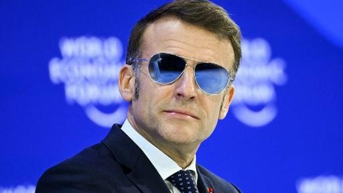 Macron Desak AS dan Iran Koordinasi Buka Kembali Selat Hormuz