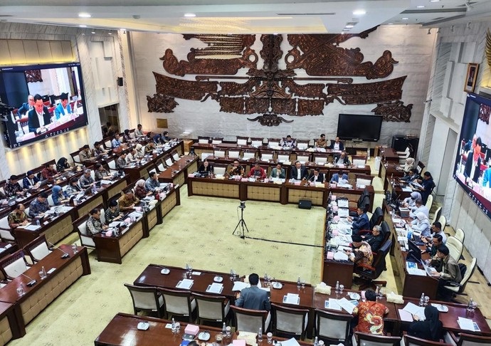 Anggota Komisi XI DPR Tegur BI soal Pelemahan Rupiah, Perry Warjiyo Diminta Jelaskan Langkah Stabilisasi